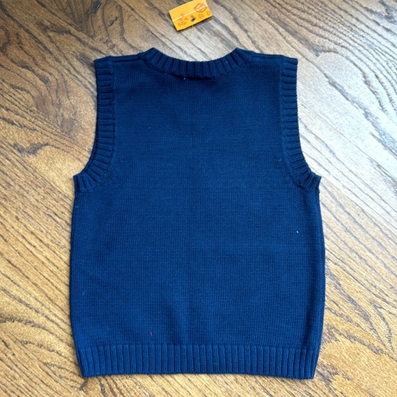 NWT Sonoma navy sweater vest, size 4T - Picture 4 of 6